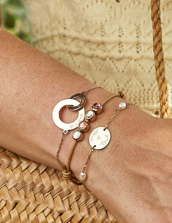 Bracelet personnalisé prénom étincelant : le cadeau unique Merci Maman pour “papa/maman” d’amour